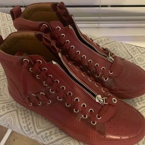 I’m selling slightly use Ballys shoes size 13